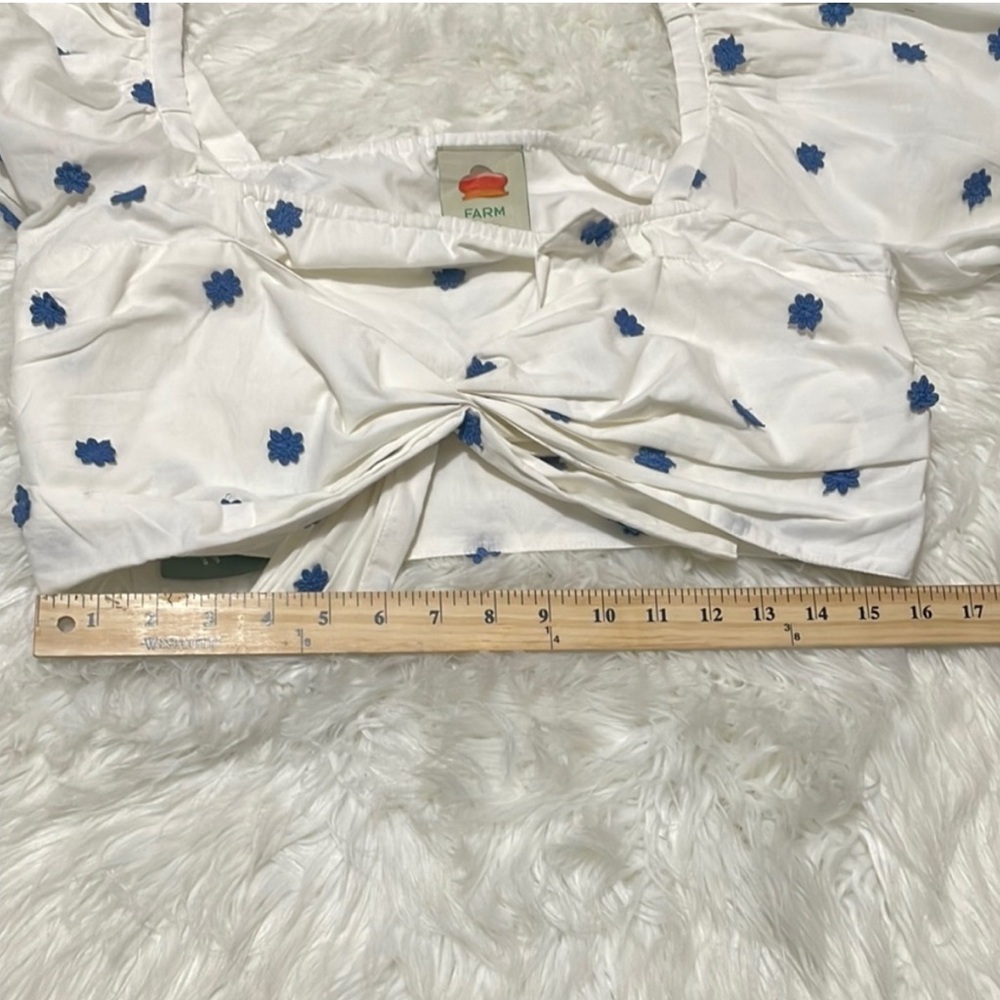 FARM Rio White and Blue Puff Sleeve Crop Top - Picture 5 of 9